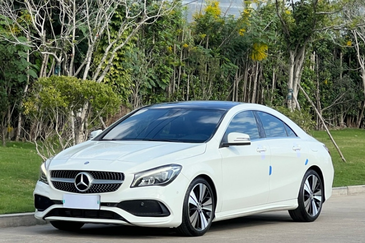 奔驰CLA 2016款 改款 CLA 200 时尚型局部细节36