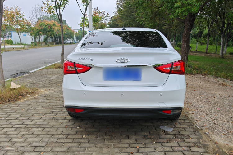 奇瑞 艾瑞泽5 2021款 PRO 1.5L CVT青春版车身外观6006