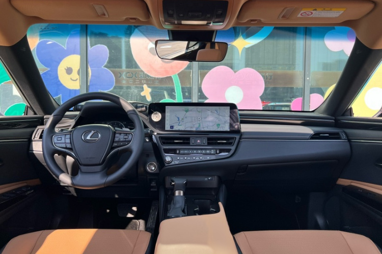 雷克萨斯ES 2022款 200 卓越版中控内饰7004