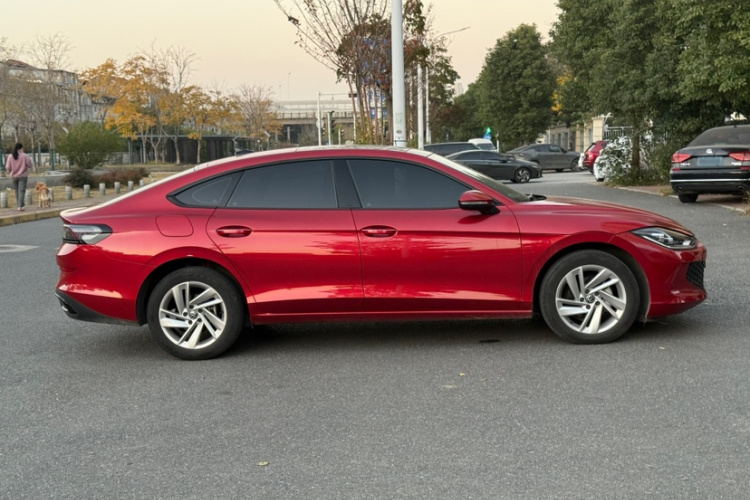 大众 2023款 凌渡L 280TSI DSG炫辣版车身外观6006