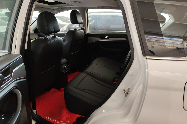 哈弗H6 2021款 运动版 1.5T 自动精英智联型 六边形格栅中控内饰21