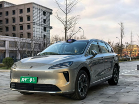 鸿蒙智行 尚界H5 2025款 增程 Max