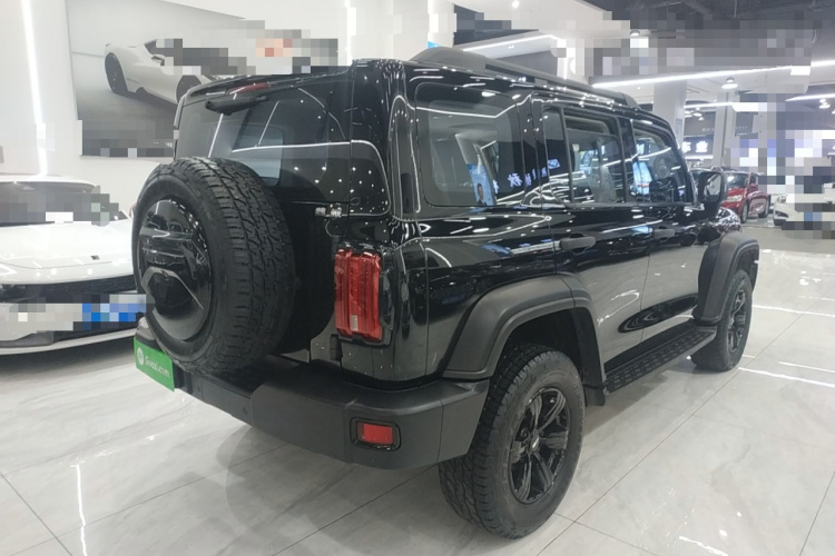 坦克300 2021款 越野版 2.0T 征服者车身外观6005