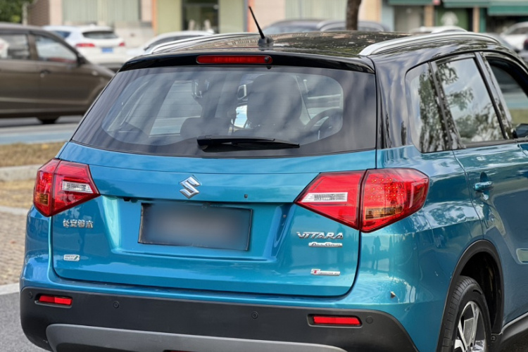 铃木 维特拉 2016款 1.4T 自动四驱旗舰型车身外观6003