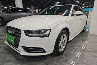奥迪A4L 2013款 30 TFSI 自动舒适型