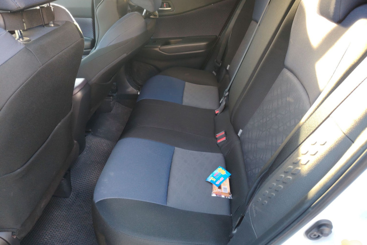 丰田C-HR 2018款 2.0L 领先天窗版 国V中控内饰21