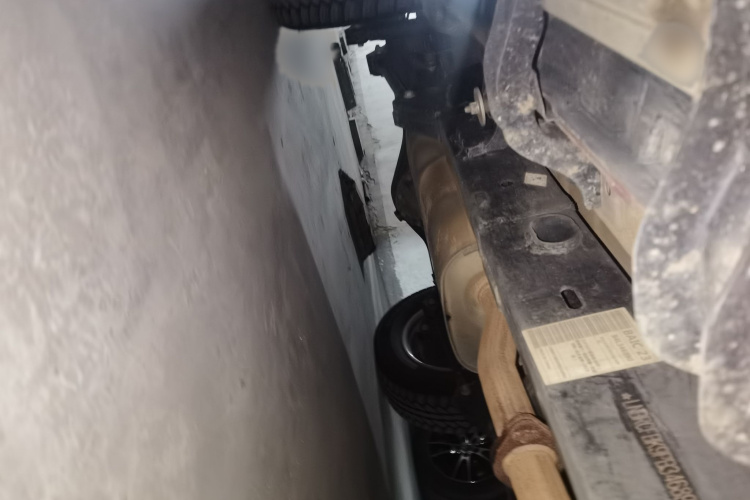 北京越野 北京BJ40 2023款 2.0T 自动四驱城市猎人版侠客型局部细节9001