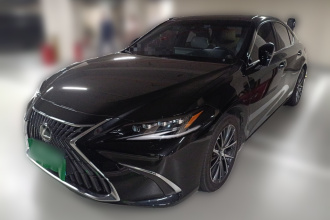 雷克萨斯ES 2022款 300h 臻享版