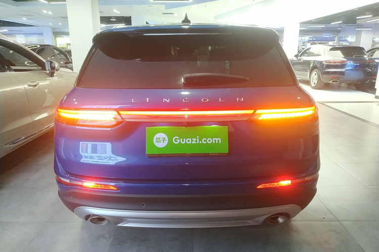 林肯 冒险家 2022款 2.0T 两驱尊享版车身外观6