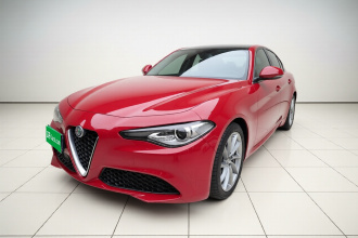 阿尔法·罗密欧 Giulia朱丽叶 2017款 2.0T 280HP 豪华版