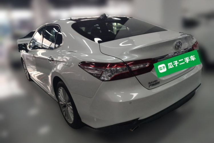 丰田 凯美瑞 2018款 2.5G 豪华版车身外观5