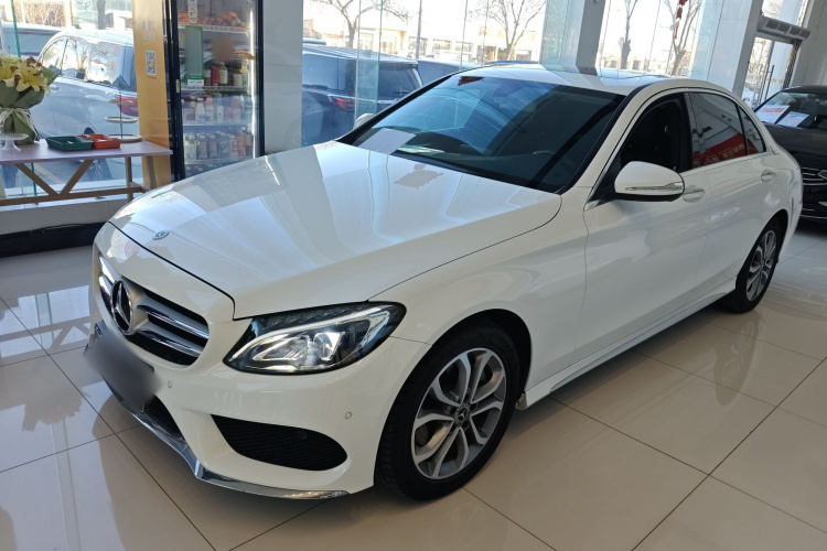 奔驰C级 2018款 C 180 L 时尚型运动版车身外观4