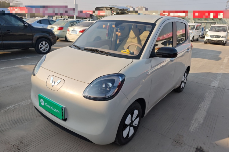 五菱汽车 宏光MINIEV 2025款 四门版 进阶款车身外观1