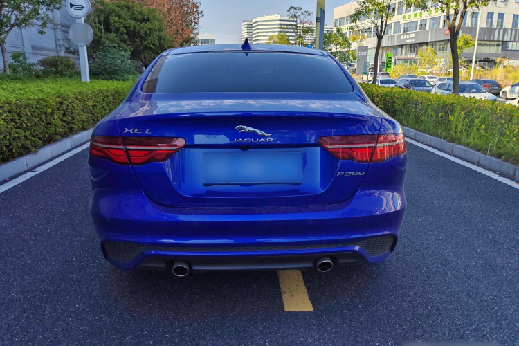 捷豹XEL 2020款 2.0T 200PS R-DYNAMIC 青春运动版车身外观6005