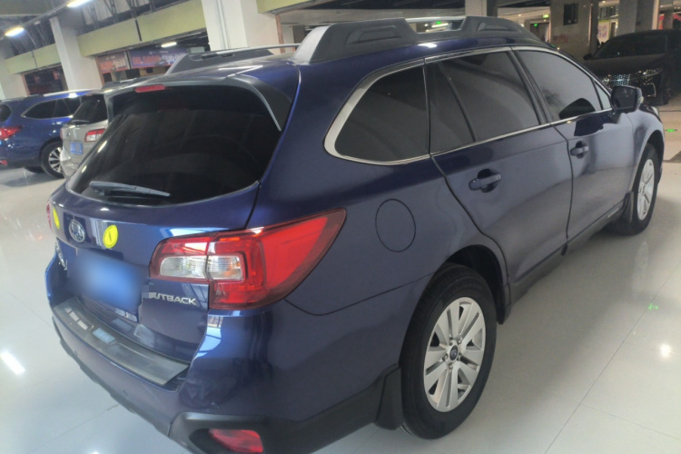 斯巴鲁 傲虎 2017款 2.5i 豪华导航版 EyeSight车身外观7