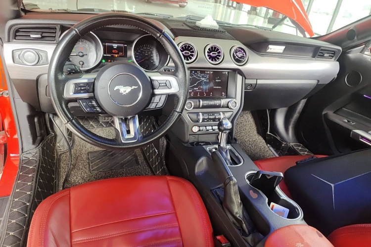 福特Mustang（平行进口）中控内饰7002