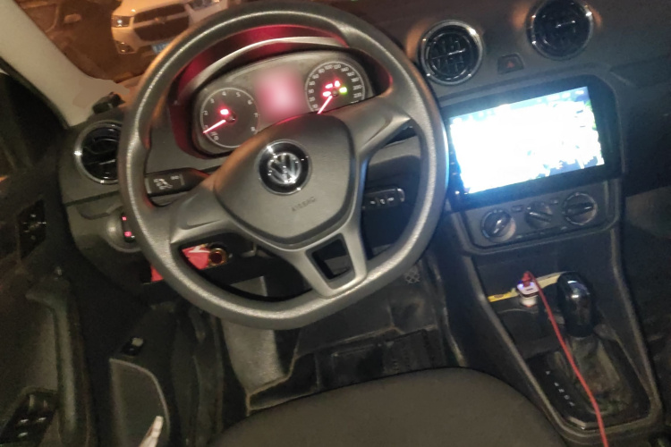 大众 捷达 2017款 1.5L 自动时尚型中控内饰13