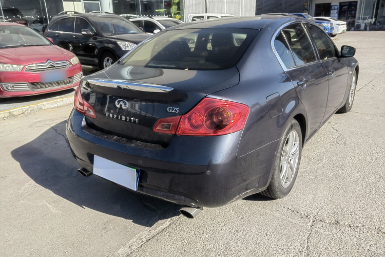 英菲尼迪G系 2013款 G25 Sedan 豪华运动版车身外观6003