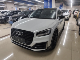 奥迪Q2L 2020款 35 TFSI 进取动感型
