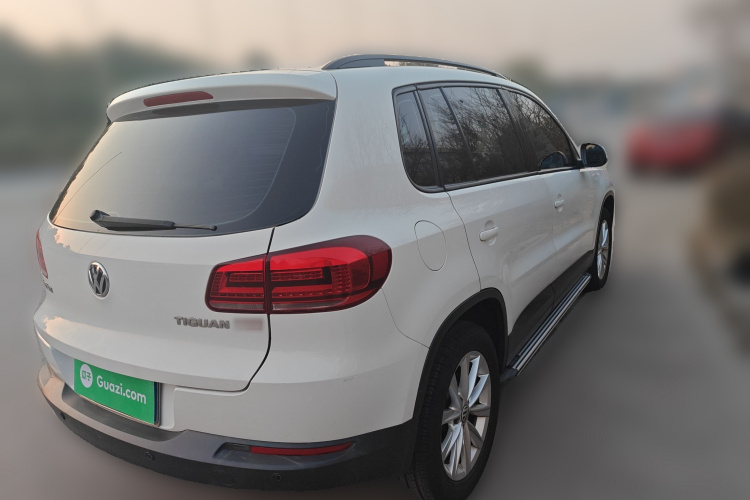 大众 途观 2013款 1.8TSI 自动两驱舒适版车身外观6005