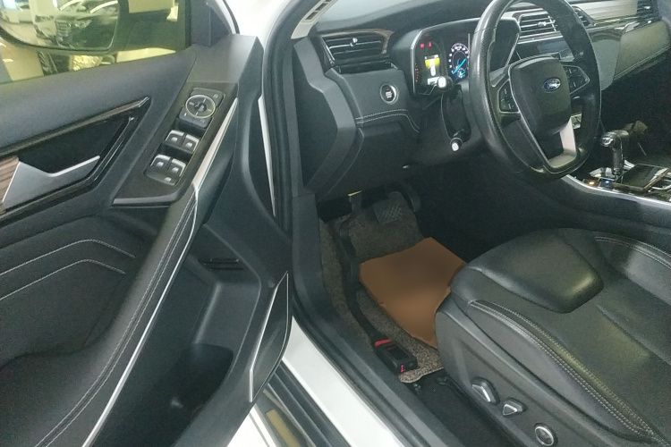 福特 领界 2019款 EcoBoost 145 CVT尊领型 国V中控内饰20