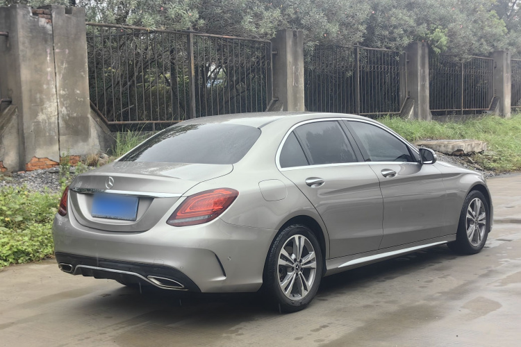 奔驰C级 2019款 C 180 L 时尚型运动版车身外观6005