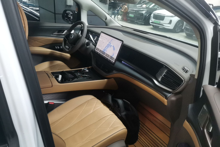 腾势D9 2024款 DM-i 980 四驱旗舰型局部细节41