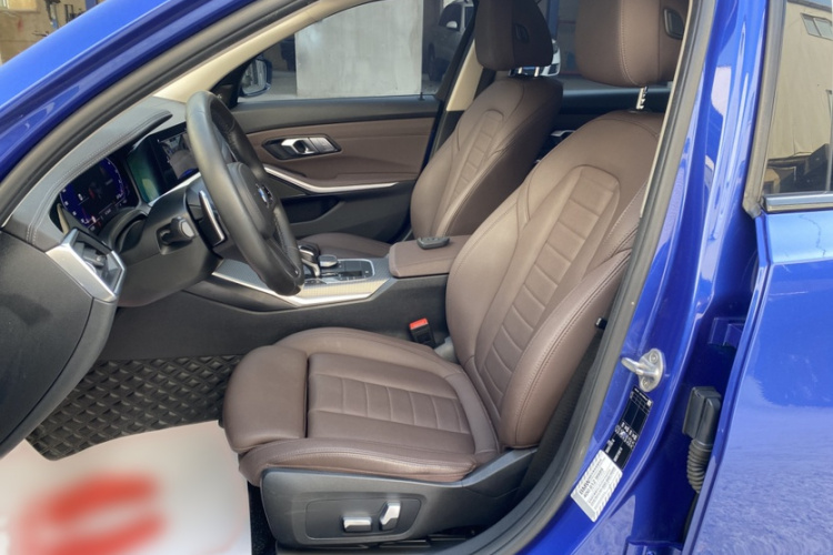 宝马3系 2020款 改款 325Li M运动曜夜套装局部细节19