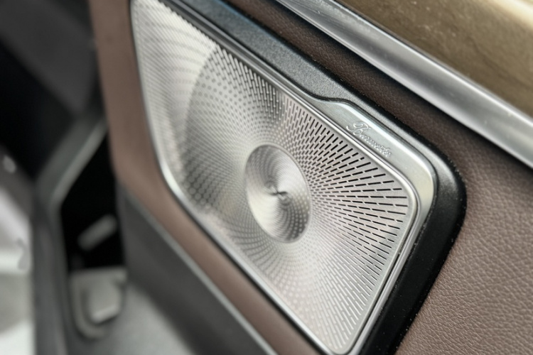 奔驰V级 2022款 V 260 L 长轴距豪华版车身外观6014