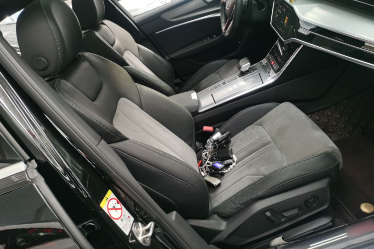 奥迪A6L 2020款 40 TFSI 豪华动感型局部细节41