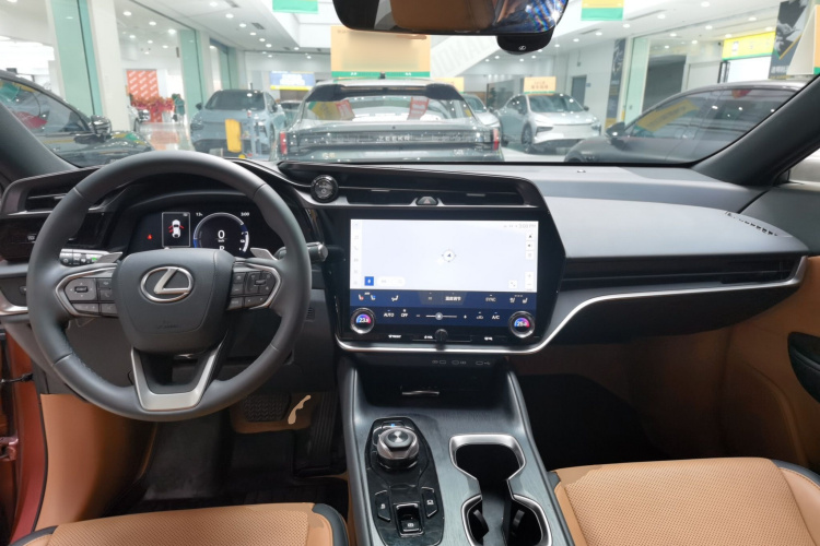 雷克萨斯RZ 2023款 450e 四驱纵享版中控内饰7002