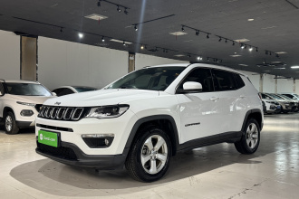 Jeep 指南者 2019款 220T 自动悦享版