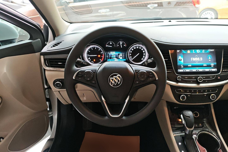 别克 威朗 2019款 三厢 15S 自动领先型中控内饰13