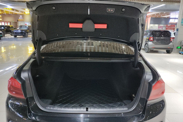 宝马5系 2018款 530Li xDrive M运动套装局部细节23