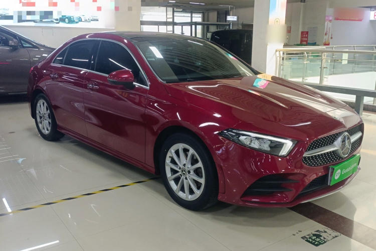 奔驰A级 2021款 A 200 L 运动轿车时尚型车身外观6002