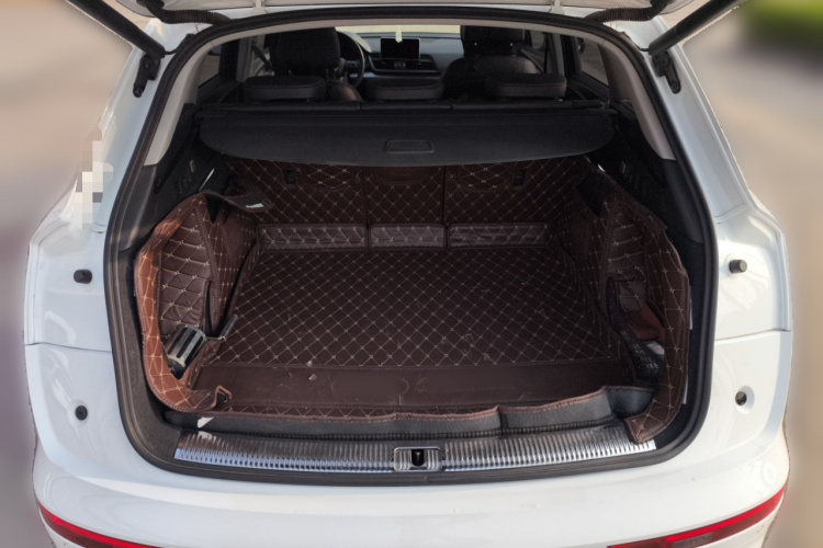 奥迪Q5L 2020款 45 TFSI 尊享时尚型局部细节23