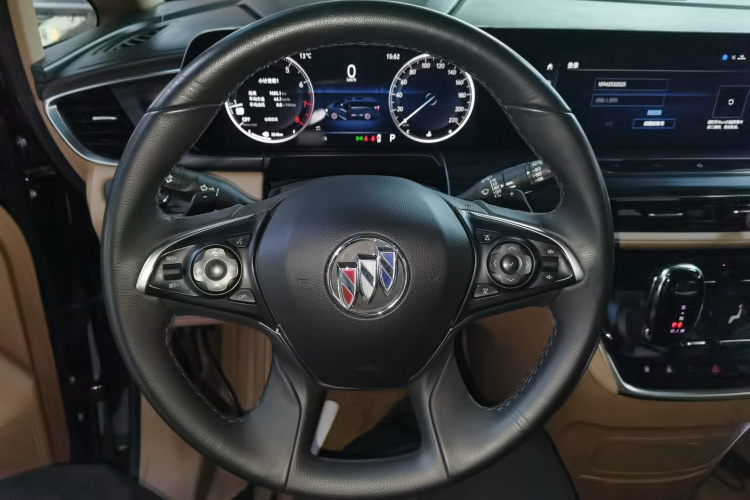 别克GL8 2021款 ES陆尊 653T 尊享型中控内饰13