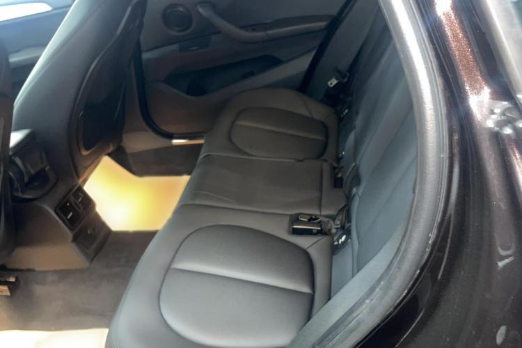 宝马X1 2016款 sDrive18Li 时尚型中控内饰7001