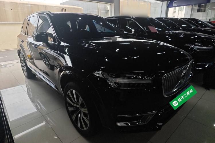 沃尔沃XC90 2021款 B6 智逸豪华版 7座车身外观3