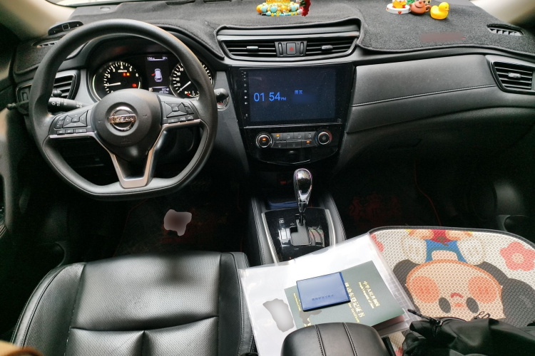 日产 奇骏 2017款 2.0L CVT舒适版 2WD中控内饰12