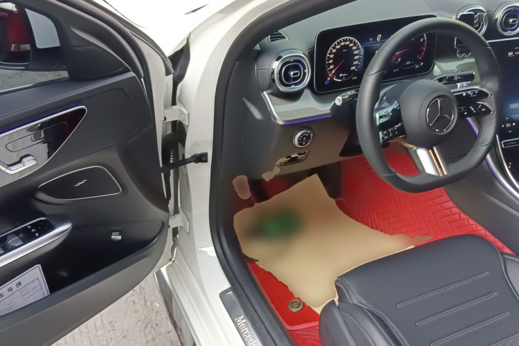 奔驰C级 2022款 改款 C 260 L 运动版中控内饰7003