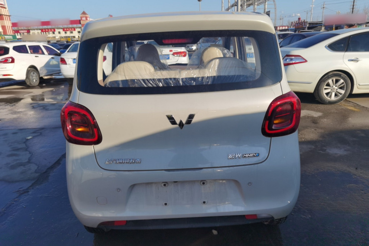 五菱汽车 宏光MINIEV 2025款 四门版 进阶款车身外观6004