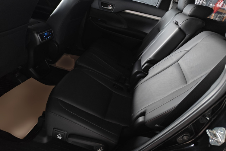 丰田 汉兰达 2018款 2.0T 四驱豪华版 7座 国VI中控内饰21