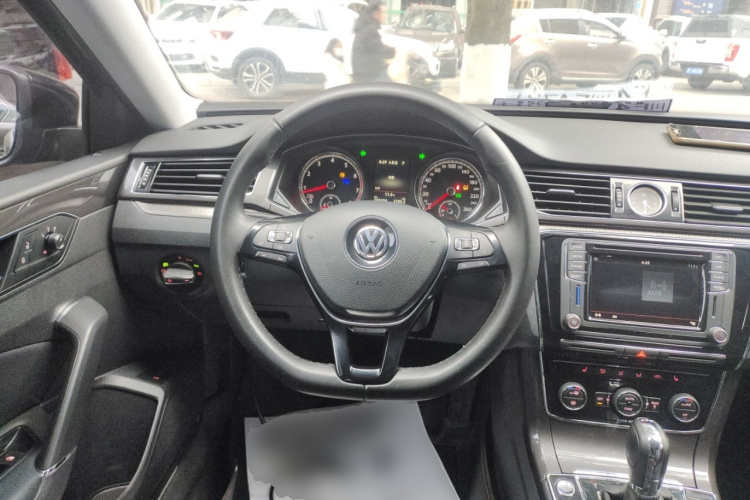 大众 帕萨特 2016款 330TSI DSG御尊版局部细节13