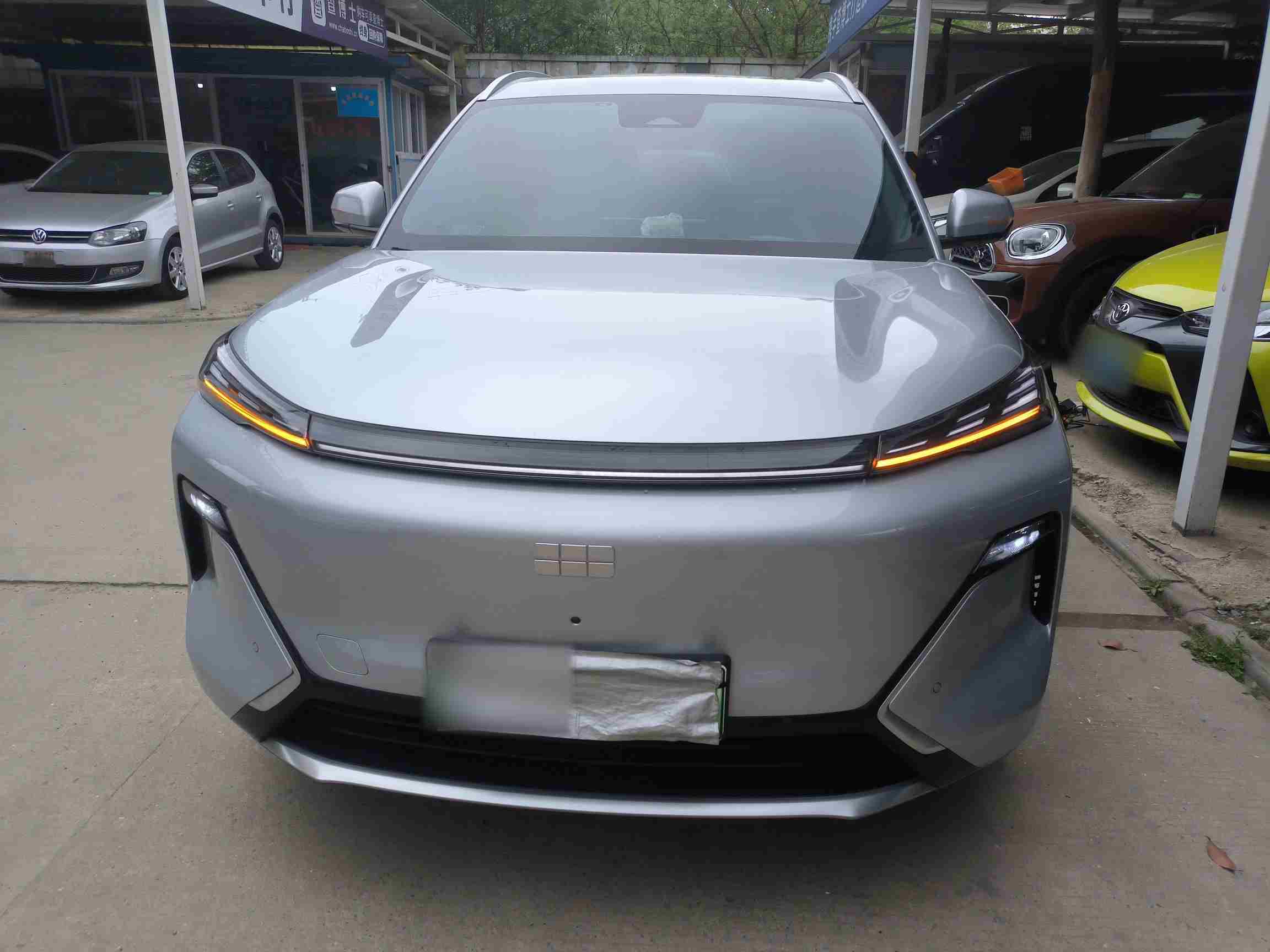 武汉二手吉利银河星舰7 EM-i 2025款：新手练手，价格透明值不值？