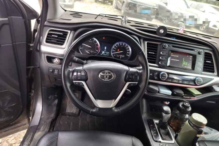 丰田 汉兰达 2015款 2.0T 四驱豪华版 7座中控内饰13