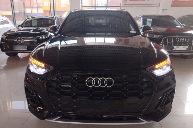 奥迪Q5L 2024款 40 TFSI 豪华动感型车身外观6001