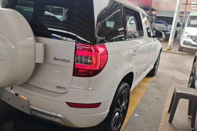 斯柯达 Yeti 2014款 1.4TSI DSG极地版车身外观9