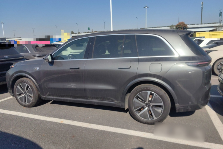 理想汽车 理想L8 2024款 Max车身外观6003