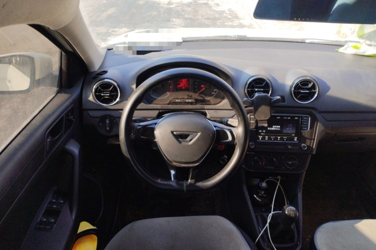 捷达VA3 2021款 1.5L 手动进取版中控内饰13